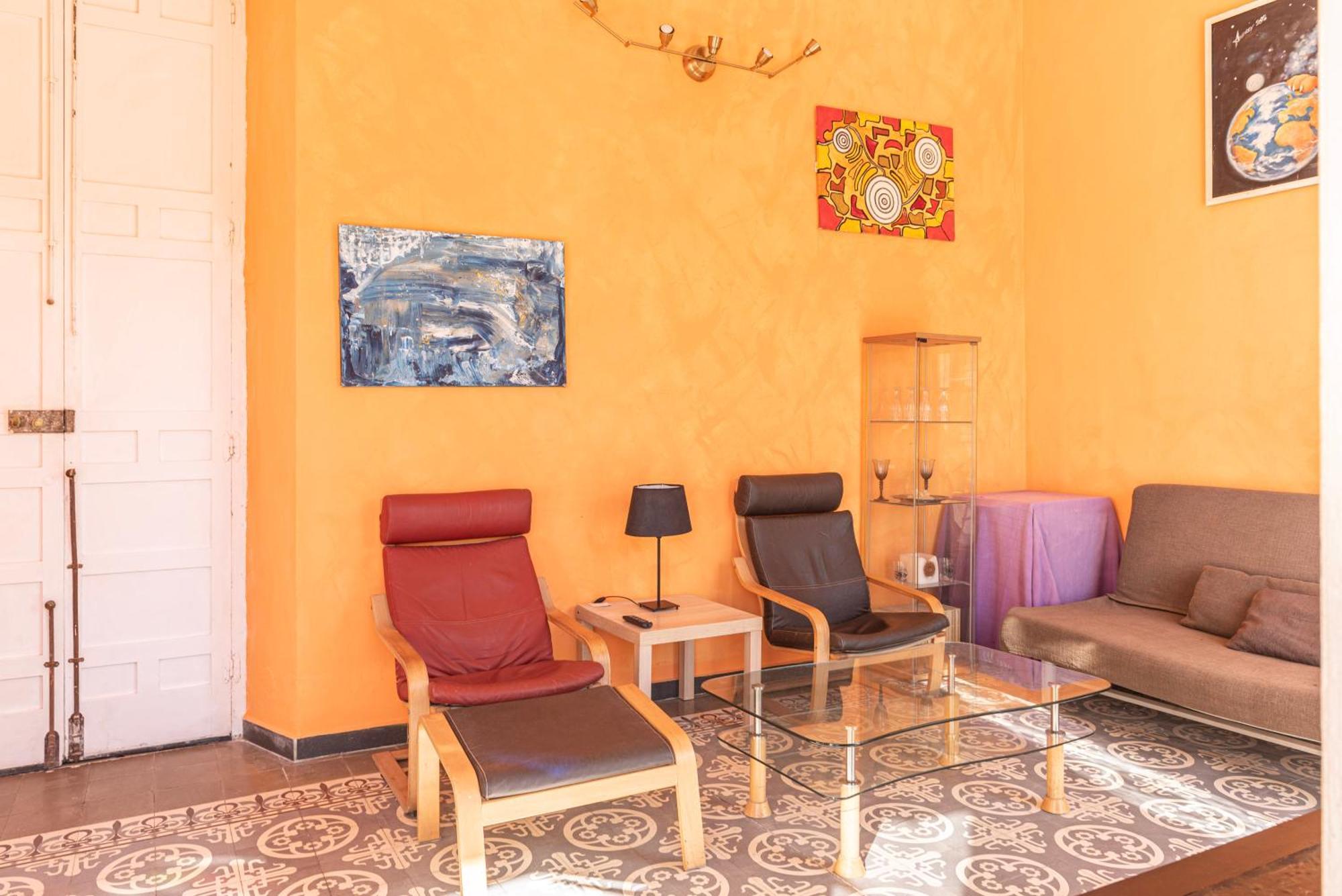 Private Rooms In Historic Building On The Square Malaga Exterior photo